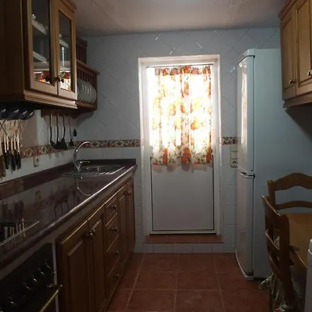Casa Luciita: Agradable Con Chimenea, Patio Y Bbq.